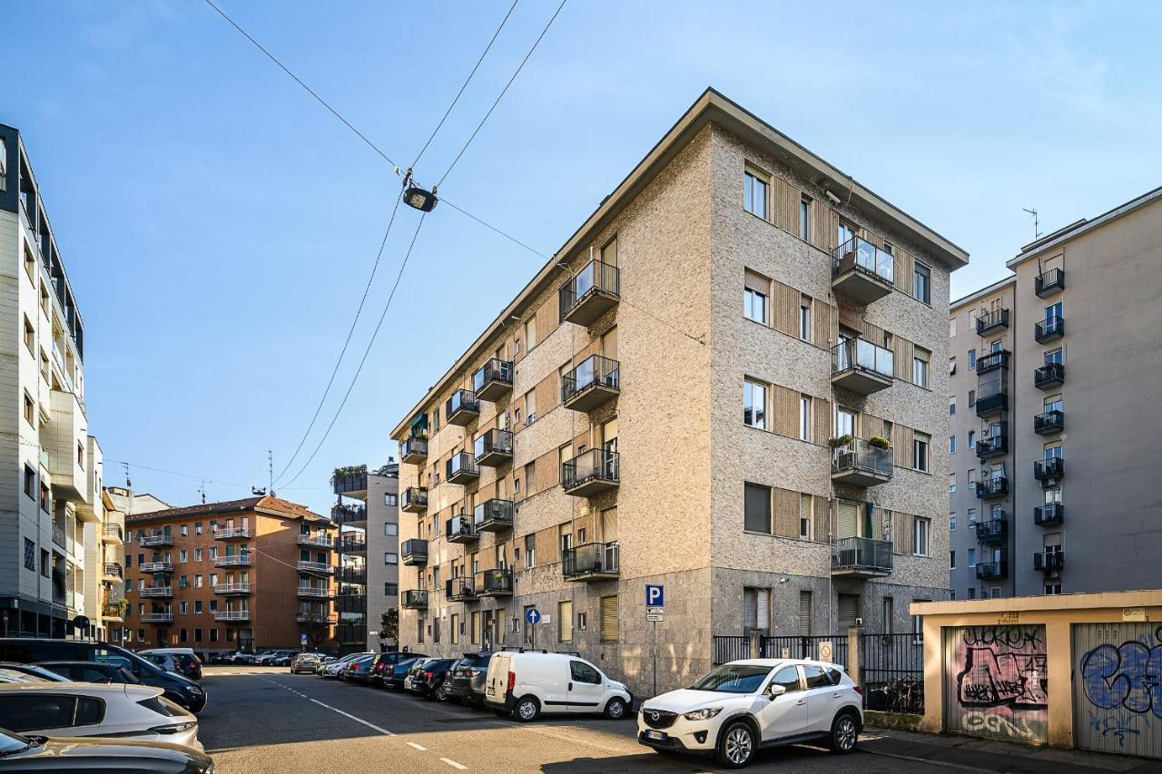 Gressoney 6 - Monolocale Cool Apartment Milano Ngoại thất bức ảnh