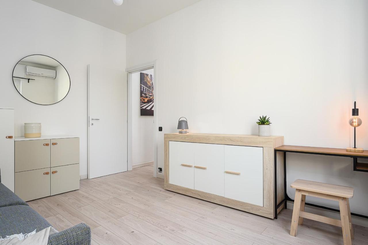 Gressoney 6 - Monolocale Cool Apartment Milano Ngoại thất bức ảnh